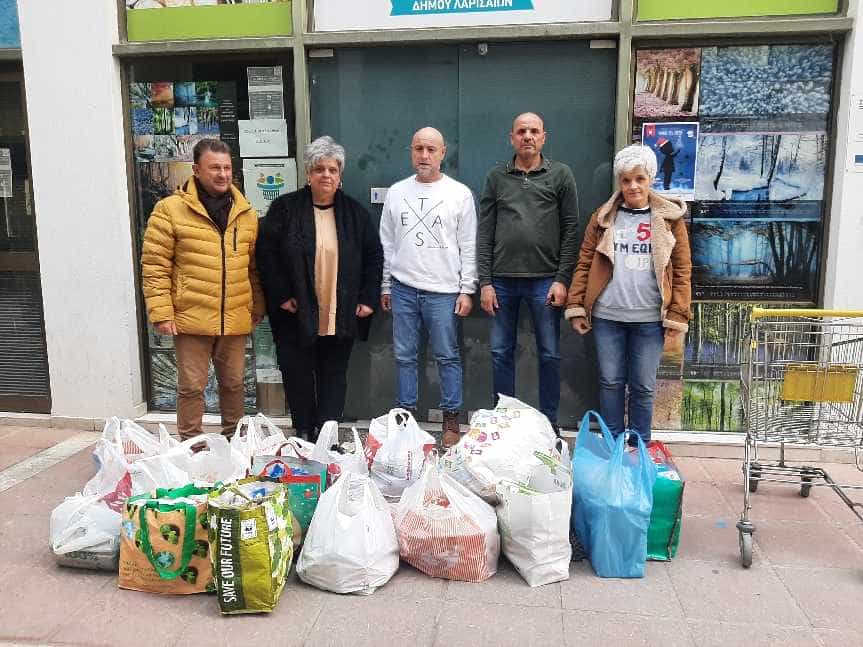 9οΔΗΜΟΤΙΚΟ_copy_863x647 Προσφορά τροφίμων από το 9ο και το 38ο Δημοτικό σχολείο στο Κοινωνικό Παντοπωλείο