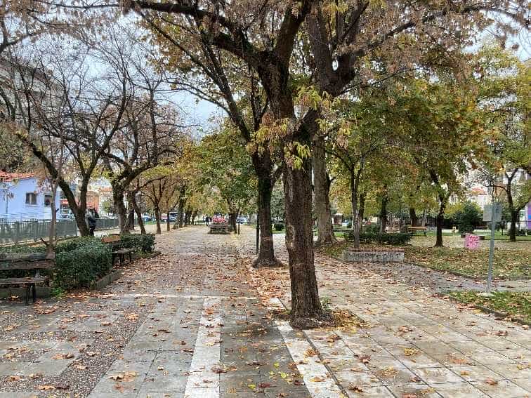 Λάρισα: Οι κάτοικοι της περιοχής του σταθμού ΟΣΕ φοβούνται τις νύχτες και τα πρωινά...