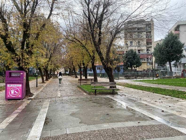 Λάρισα: Οι κάτοικοι της περιοχής του σταθμού ΟΣΕ φοβούνται τις νύχτες και τα πρωινά...