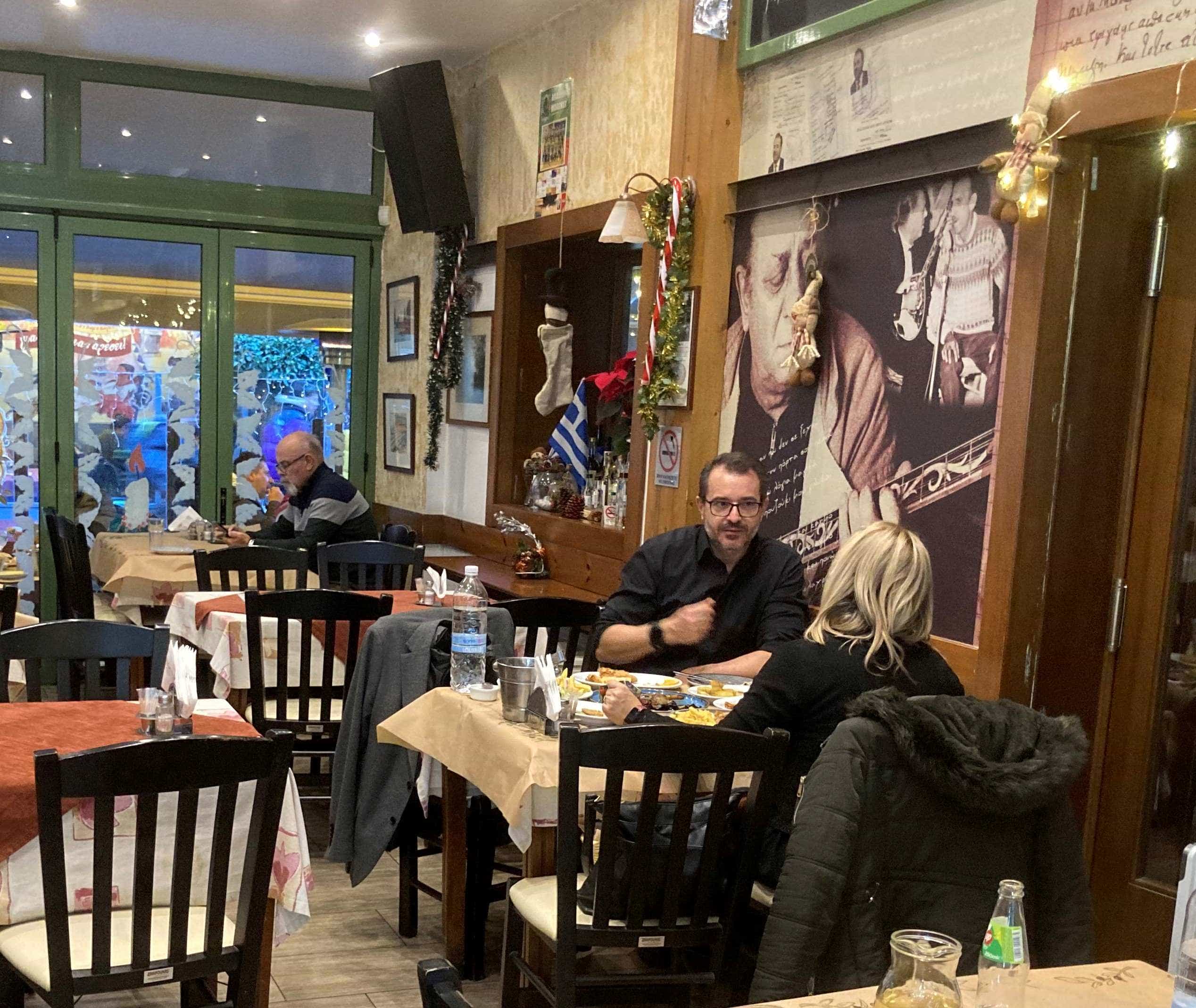 ΤΑ ΤΣΙΠΟΥΡΑΔΙΚΑ ΣΤΗΝ ΛΑΡΙΣΑ, ΣΥΝΕΧΙΖΟΥΝ ΝΑ ΓΡΑΦΟΥΝ ΙΣΤΟΡΙΑ...