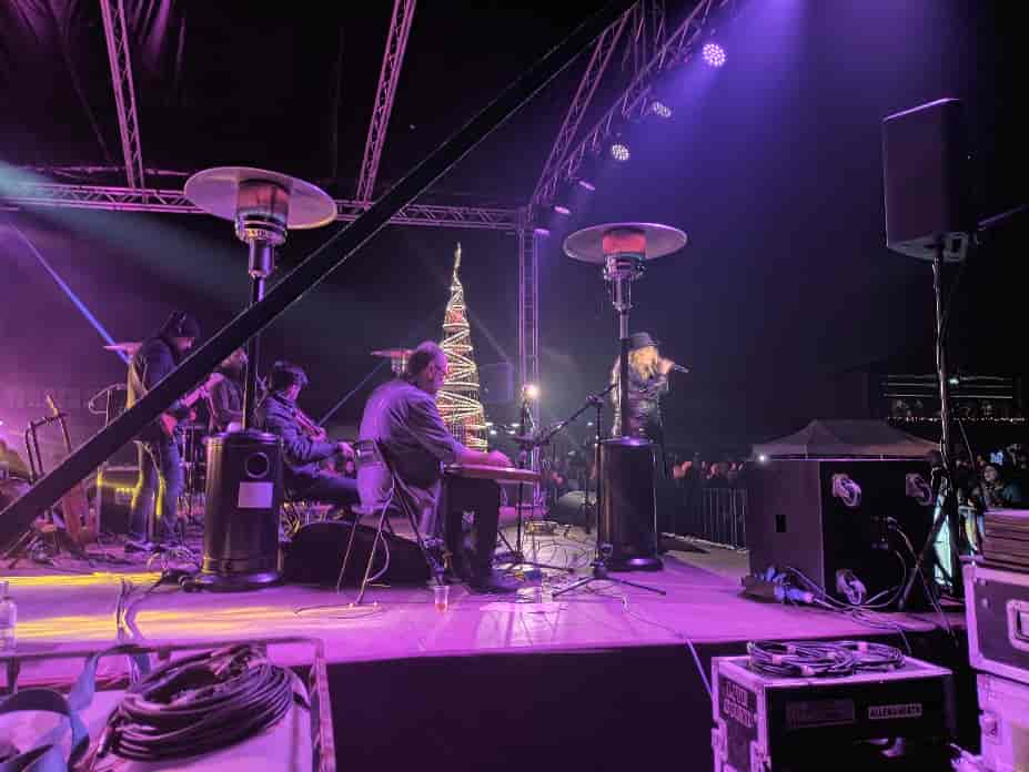 Με την Ελένη Τσαλιγοπούλου υποδέχτηκε τη νέα χρονιά η Λάρισα στο Φρούριο