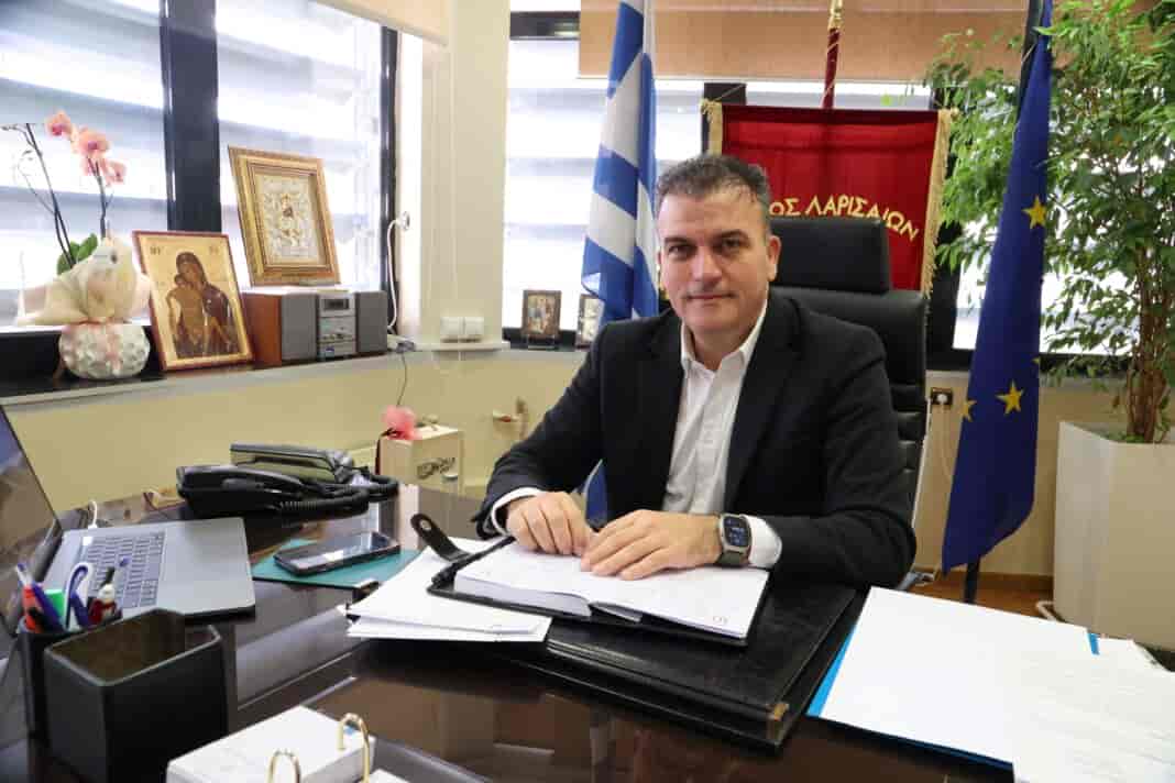 Θανάσης Μαμακος