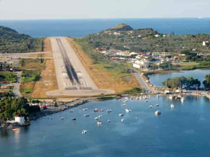 skiathos_aerodromio-696x522 Σκιάθος: Τρόμος για επιβάτες αεροπλάνου