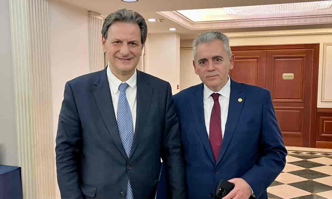 maximos skylakakis 1 από 15.141 M. Xαρακόπουλος με υπουργό Περιβάλλοντος: Επανασυνδέονται οι παροχές ρεύματος σε πλημμυροπαθείς αγρότες