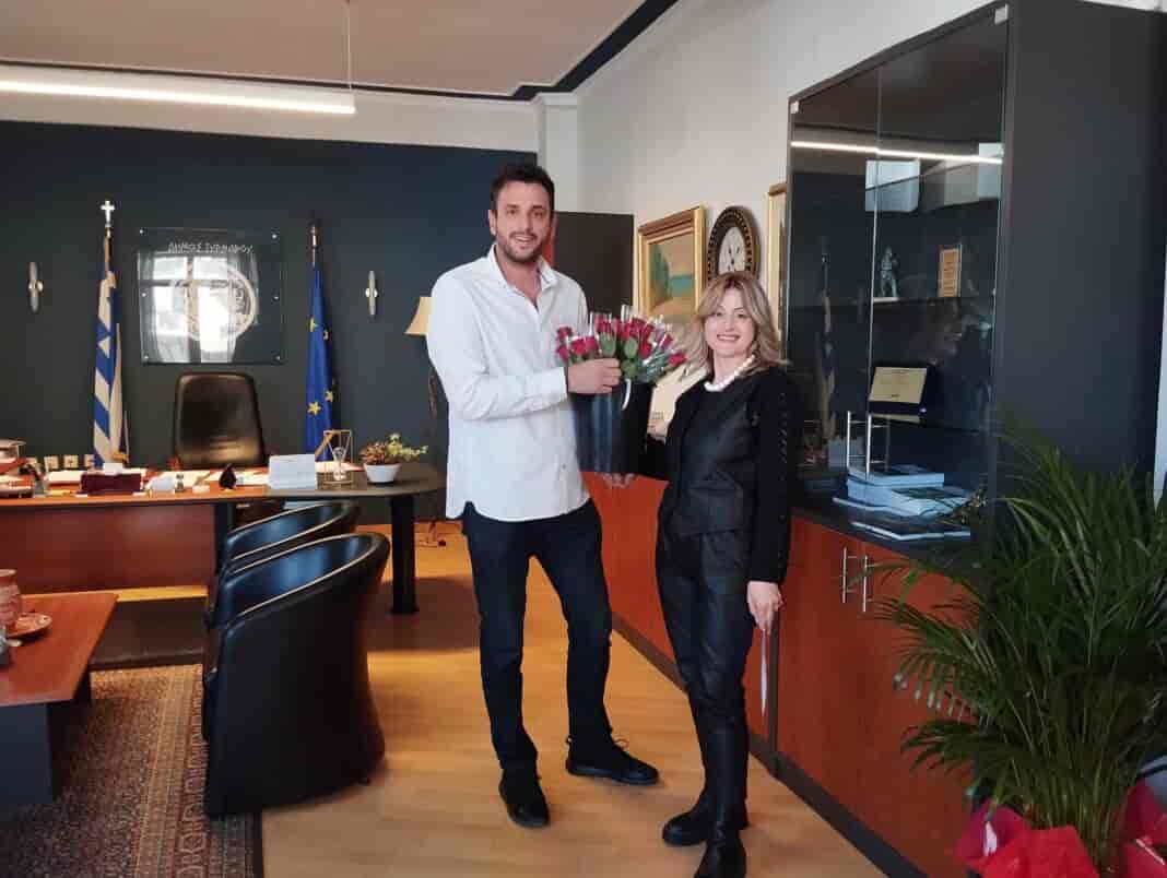 Η δημοτική αρχή Τυρνάβου για την Ημέρα της Γυναίκας