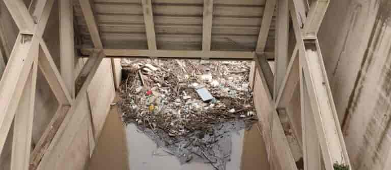 To πρόβλημα των παρακάρλιων περιοχών και η αργή αποστράγγιση της Κάρλας