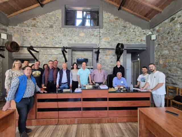 130 επιτυχόντες πήραν δίπλωμα τρακτέρ στο Δήμο Τεμπών