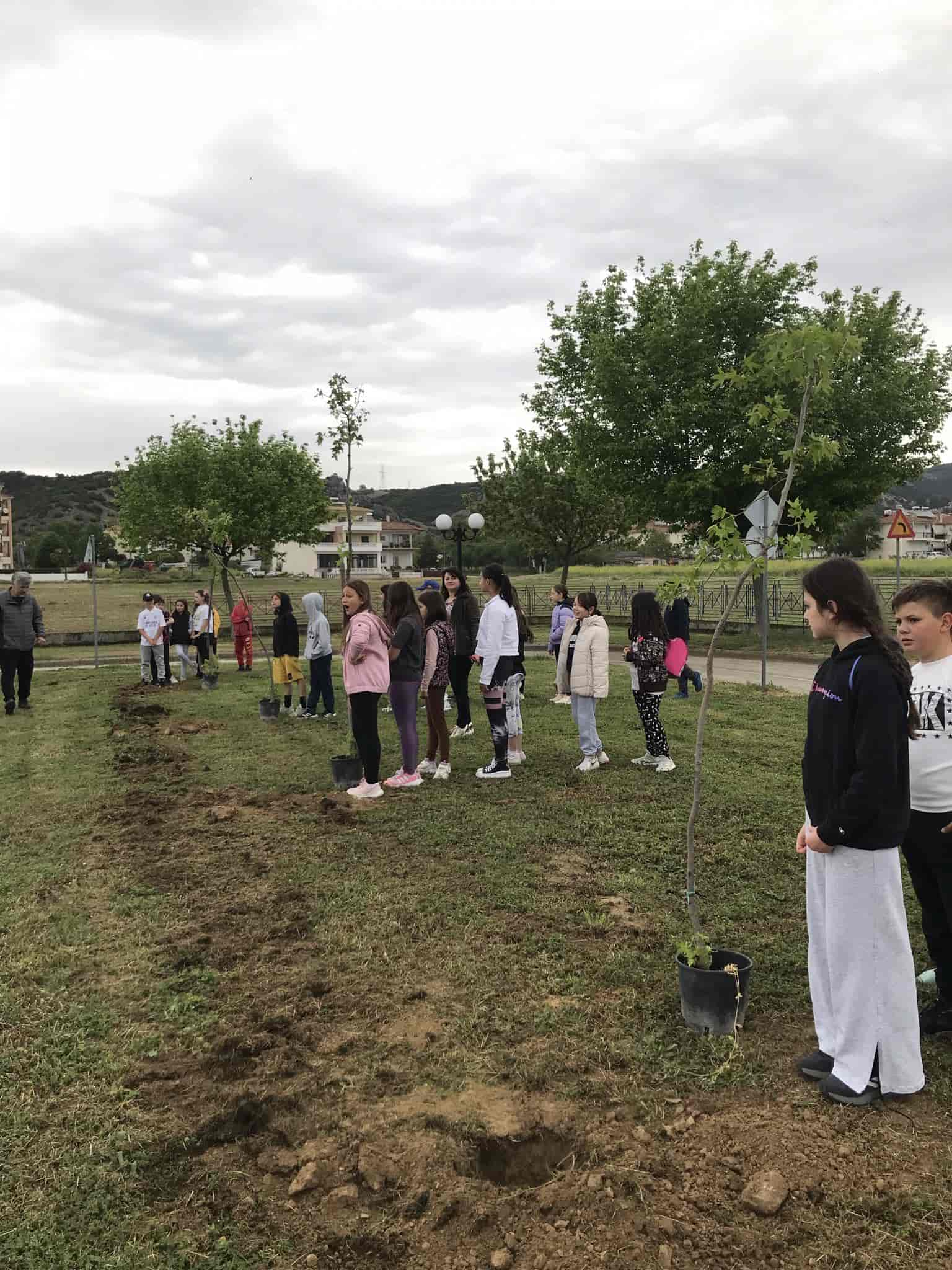 Ελασσόνα: Δεκάδες μαθητές και μαθήτριες συμμετείχαν στις πρόδρομες δράσεις του ΔΕΗ Διεθνούς Ποδηλατικού Γύρου Ελλάδας 2024