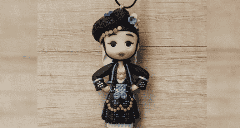 κερδίσει τις εντυπώσεις τόσο στην Ελλάδα όσο και στο εξωτερικό, με τις κούκλες μινιατούρες