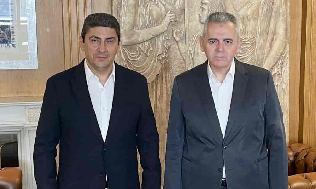 maximos avgenakis Μάξιμος προς Αυγενάκη: Επανεξέταση των ζημιών από τον παγετό ζητούν οι αμυγδαλοπαραγωγοί