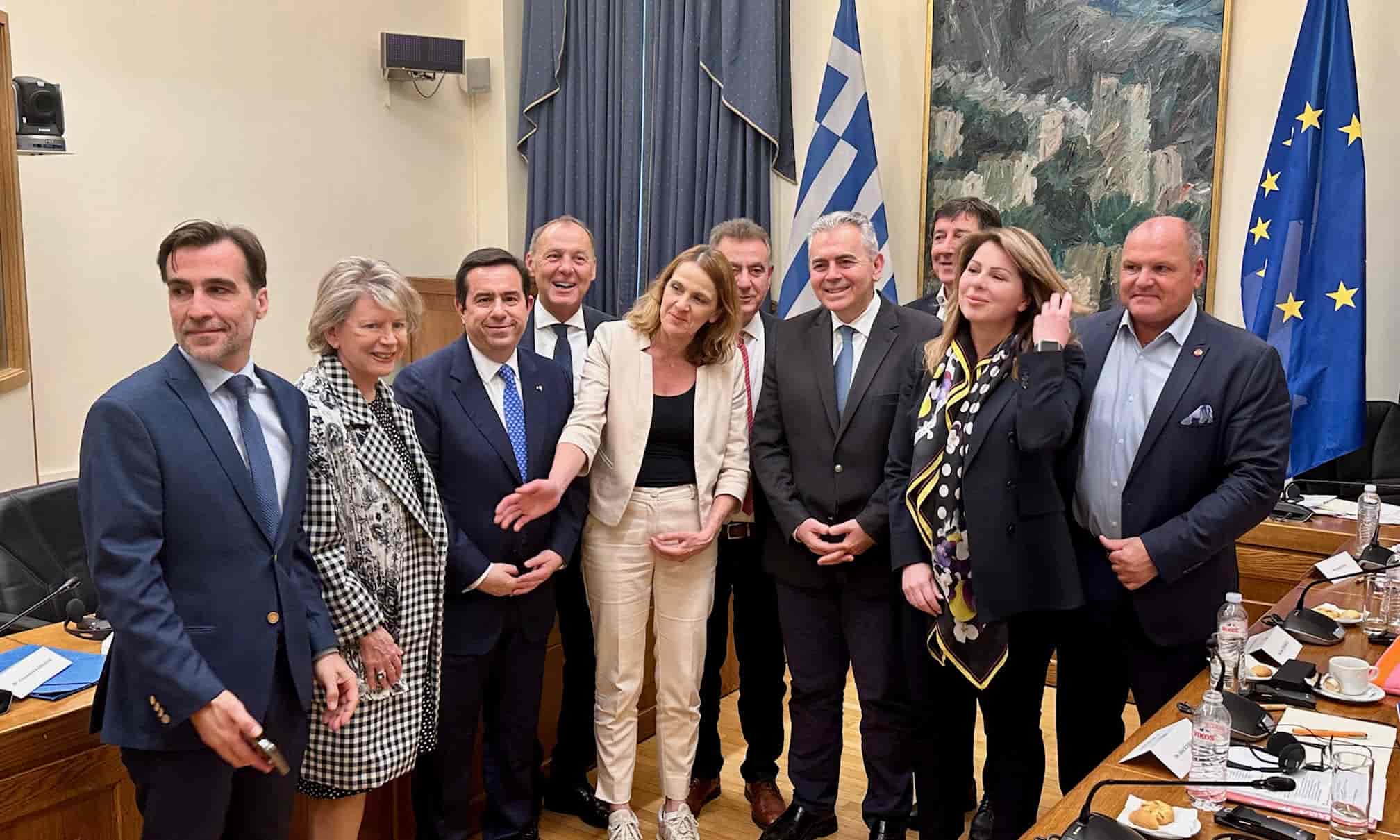 Μ. Χαρακόπουλος με Αυστριακούς βουλευτές: “Περισσότερη Ευρώπη” σημαίνει αλληλεγγύη και κοινή εξωτερική και αμυντική πολιτική (φωτό)