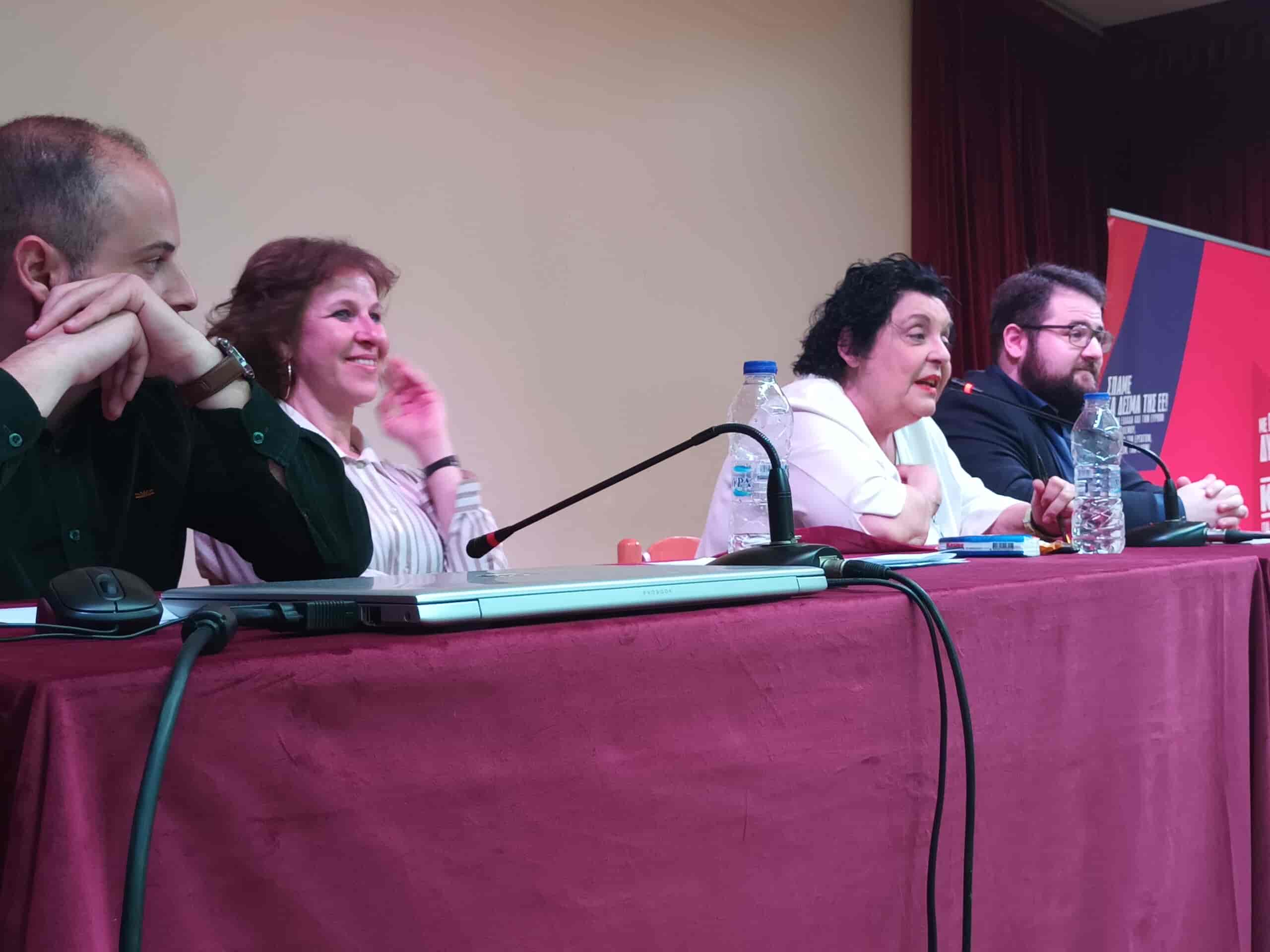 Λιάνα Κανέλλη από Λάρισα