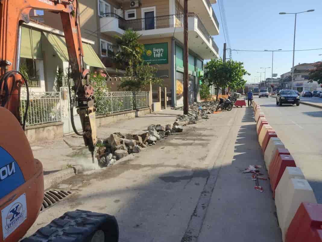 οι εργασίες ασφαλτόστρωσης και διαγράμμισης σε Βόλου και Ηρ.Πολυτεχνείου