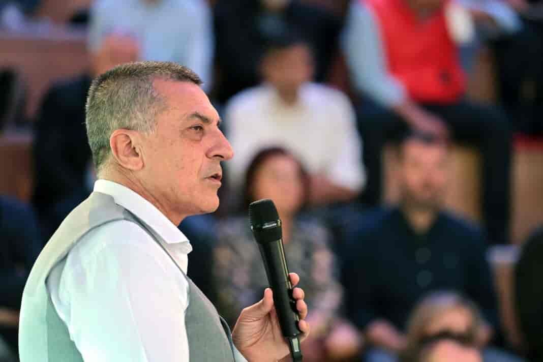 Δημήτρης Κουρέτας