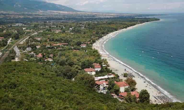 Λεπτοκαρυά: Εναλλακτικές ανοιξιάτικες διακοπές με άρωμα καλοκαιριού