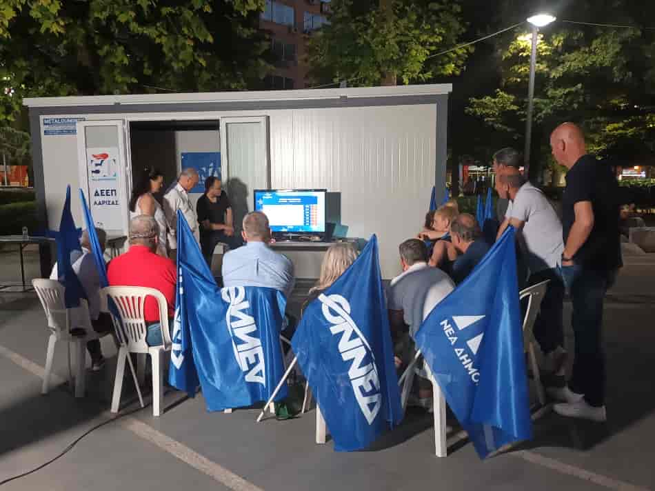 Ευρωεκλογές 2024 στη Λάρισα - Φωτορεπορτάζ από τα εκλογικά περίπτερα