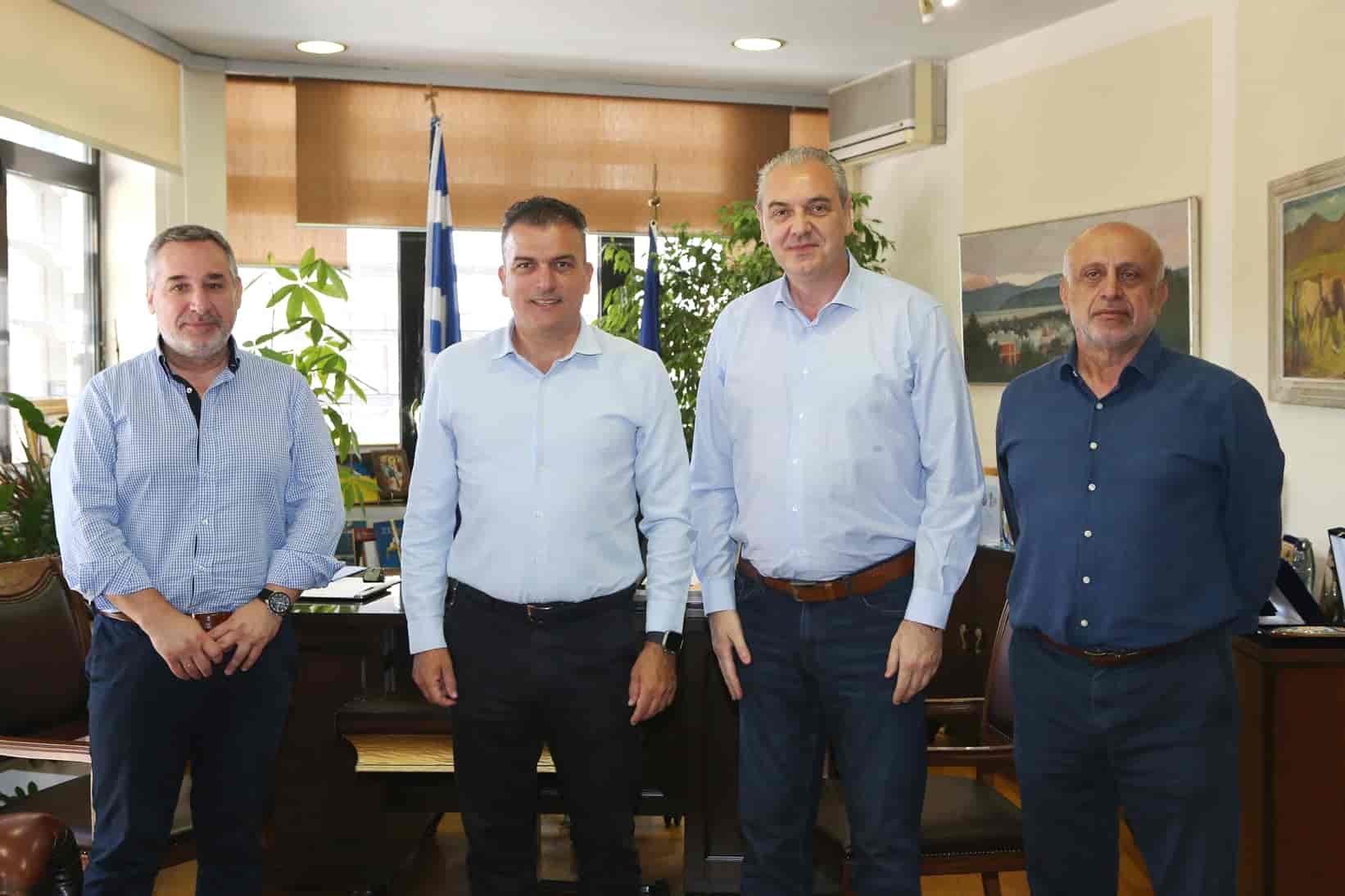 Συνάντηση Θ.Μαμάκου - Ν.Γάτσα - Επί τάπητος οι προοπτικές συνεργασίας Δήμου Λαρισαίων και Δήμου Ελασσόνας