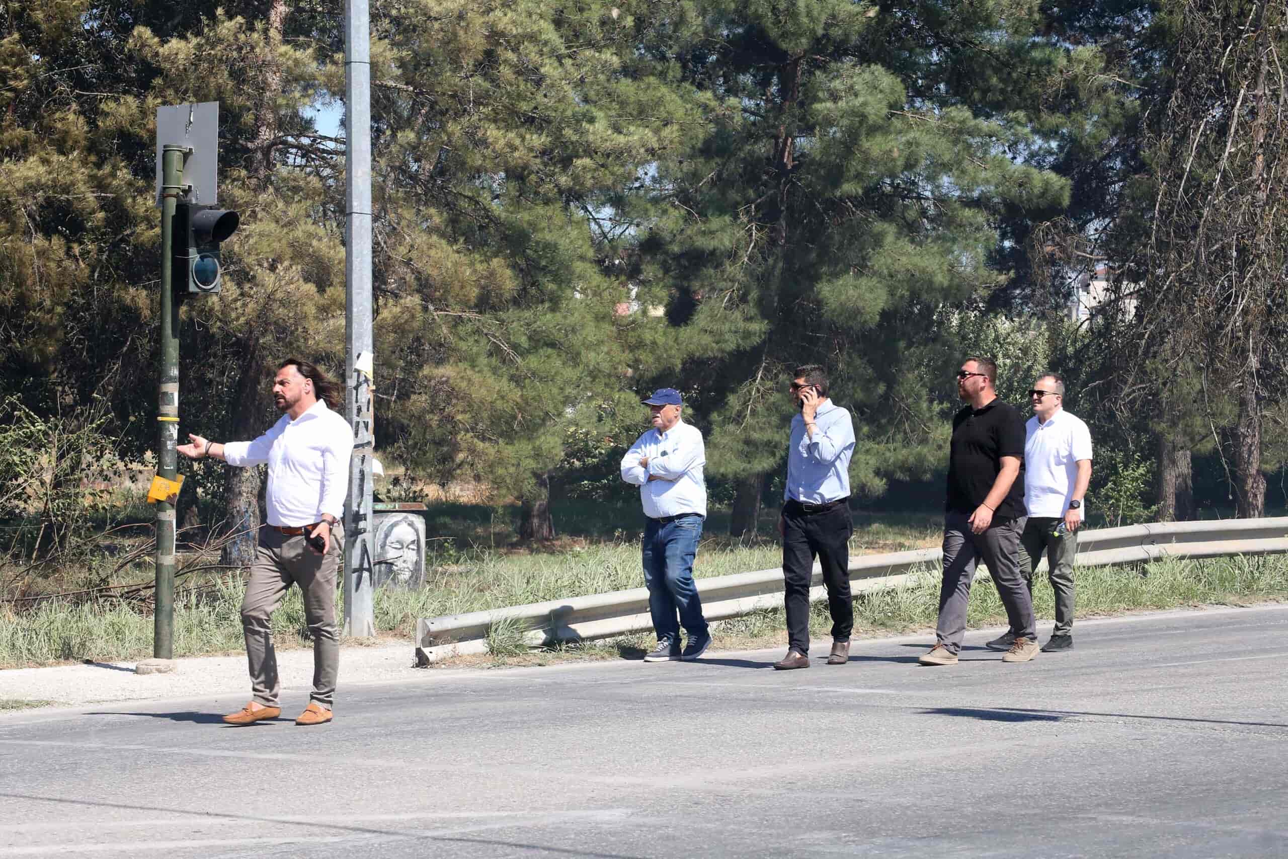 Άμεση η κινητοποίηση του μηχανισμού Πολιτικής Προστασίας του Δήμου Λαρισαίων για τις φωτιές σε ΤΕΙ-Άγιο Θωμά και Αμπελώνα-Γιάννουλη