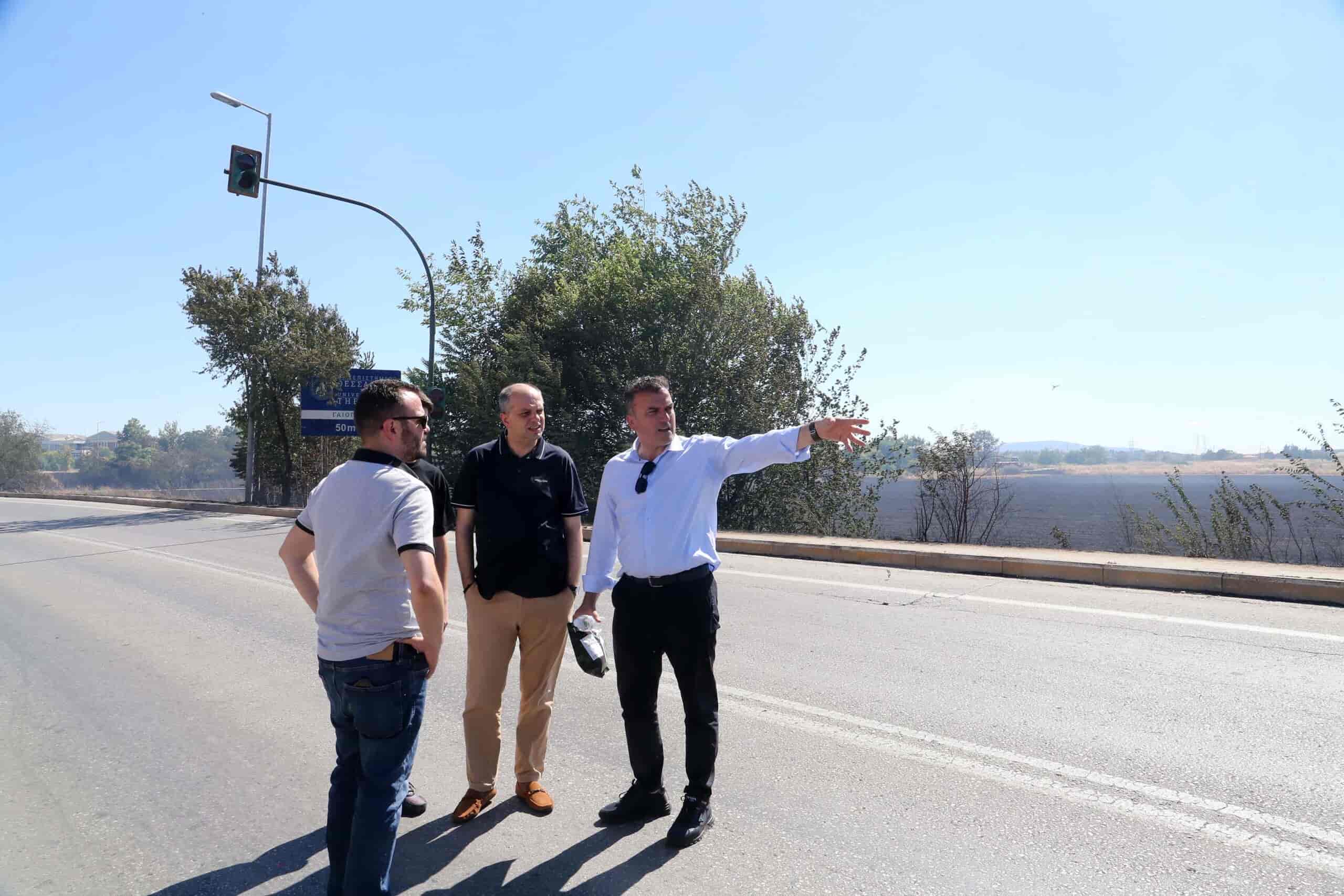 Άμεση η κινητοποίηση του μηχανισμού Πολιτικής Προστασίας του Δήμου Λαρισαίων για τις φωτιές σε ΤΕΙ-Άγιο Θωμά και Αμπελώνα-Γιάννουλη