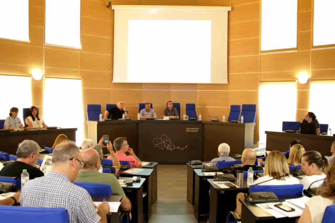 Σε επιφυλακή για το έντομο καραντίνας Spodoptera frugiperda Ενημερωτική εκδήλωση της Περιφέρειας Θεσσαλίας