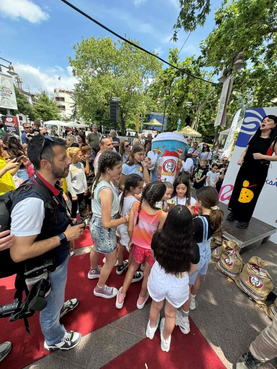 LCS-Larissa Coffee Show (5)