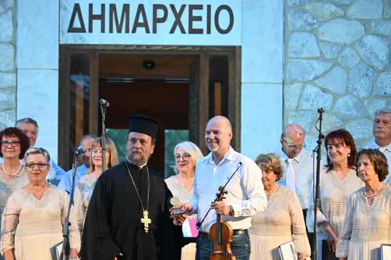 Ολοκληρώθηκε με επιτυχία η 3η Συνάντηση Χορωδιών – Πάμε σαν Άλλοτε στον Αμπελώνα