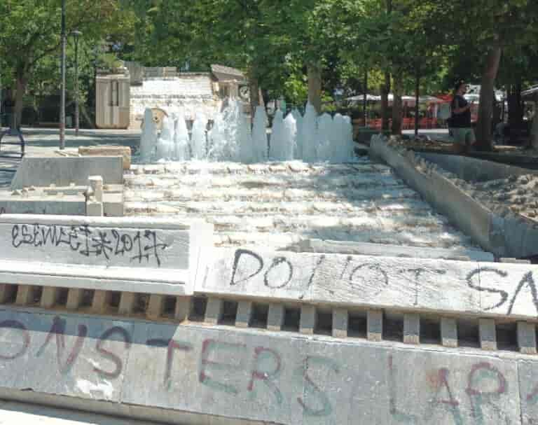 Καιρός: Καύσωνας με 42αρια μέχρι την Τετάρτη – Πότε έρχεται ανάσα δροσιάς και πτώση θερμοκρασίας