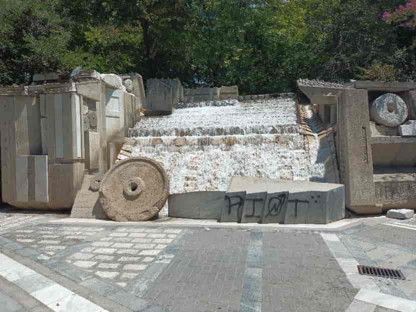 Καυσωνας στη Λάρισα