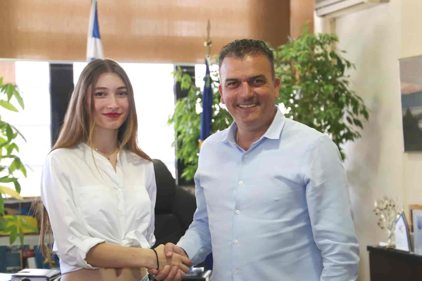 Ημέρα πρωταθλητών στο Δημαρχείο Λάρισας - Με τη Λήδα Μανθοπούλου και τον Στέλιο Κακαγιάννη συναντήθηκε ο Θανάσης Μαμάκος