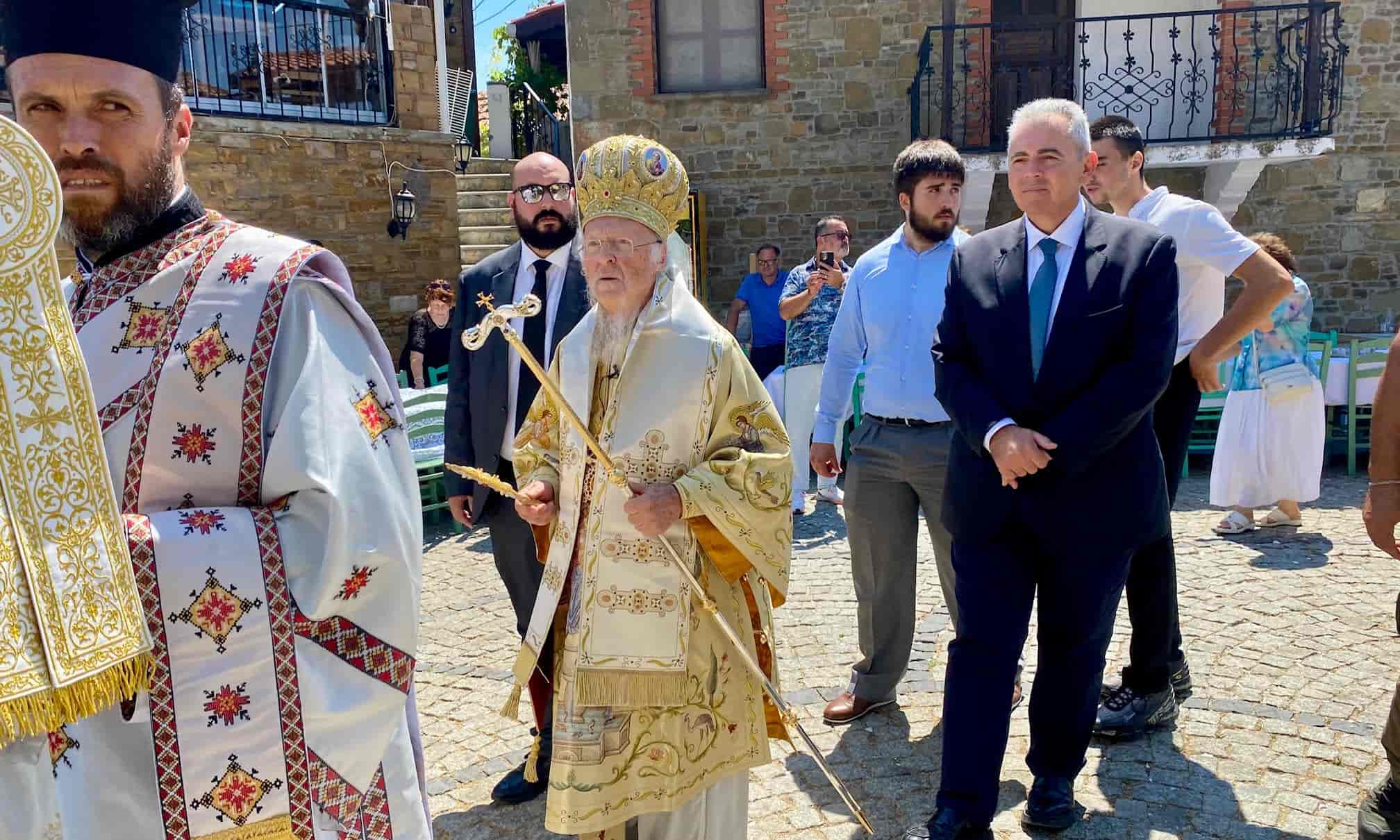  Μ. Χαρακόπουλος με Οικουμενικό Πατριάρχη στην Ίμβρο: Αχτίδα αναγέννησης στη ρωμαίικη Ίμβρο