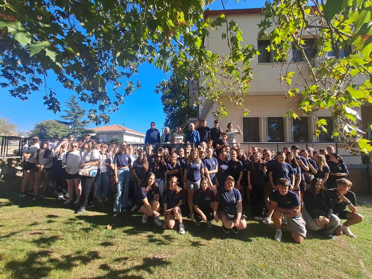 Αντιπροσωπεία μαθητών του προγράμματος Erasmus επισκέφθηκε το Δήμαρχο
Τεμπών