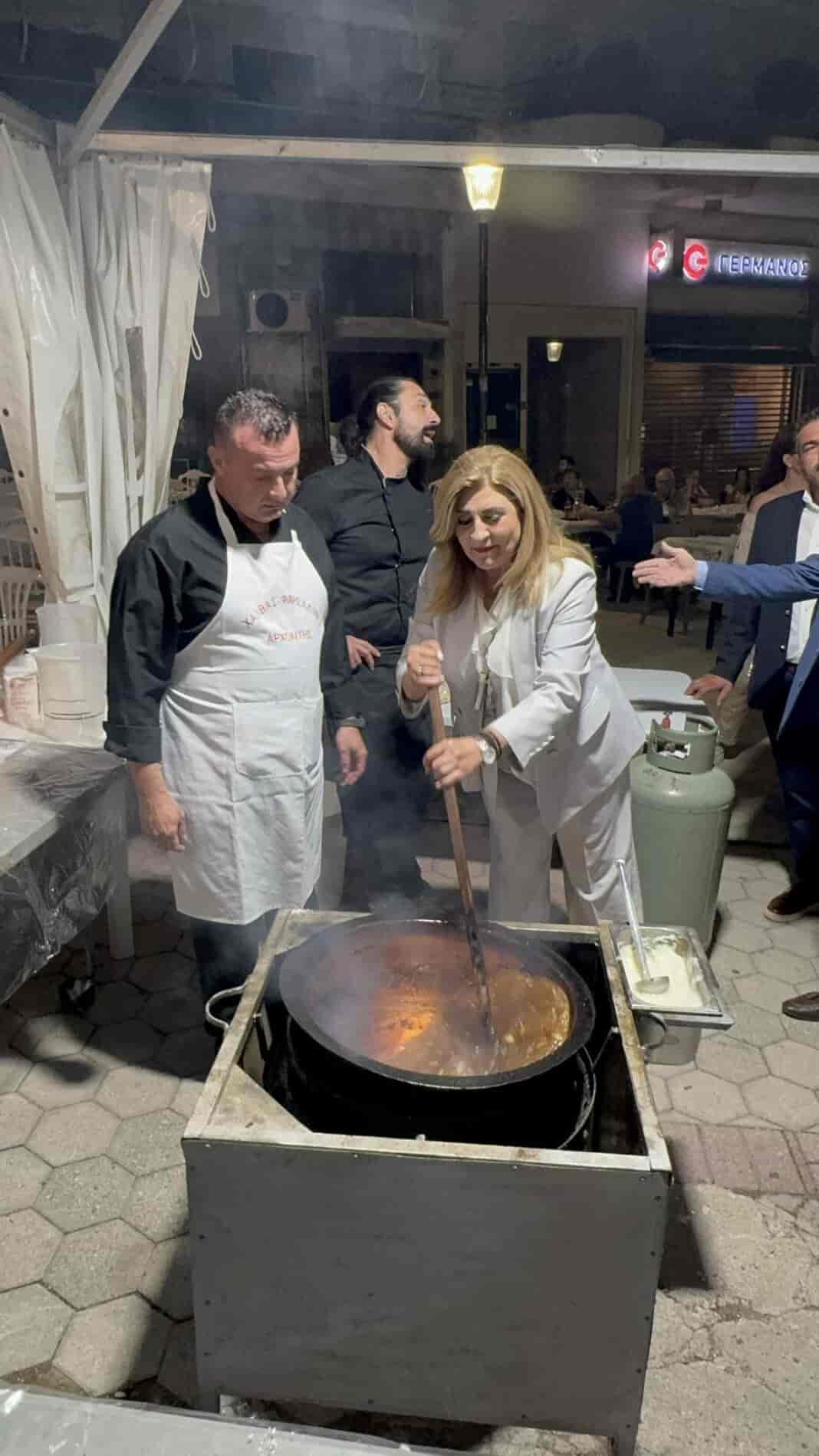 Ε. Λιακούλη: « Η απομόνωση των Φαρσάλων υπονομεύει και το μέλλον του χαλβά»