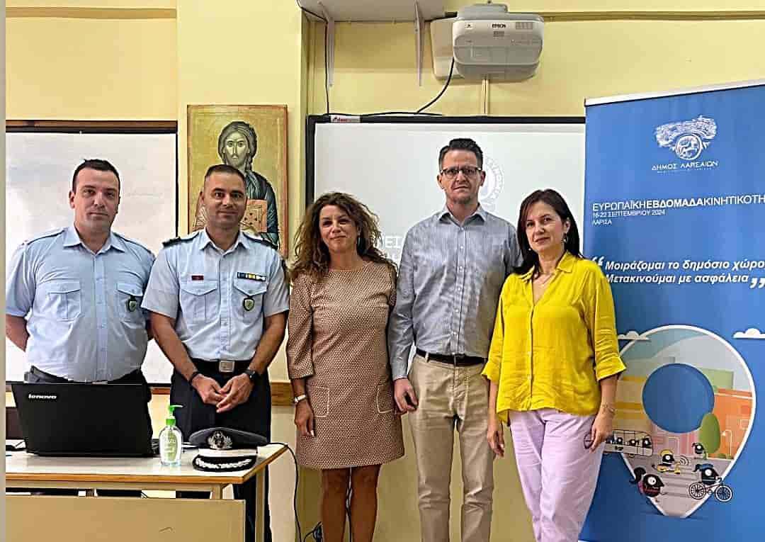 Μαθητές του 10ου Γυμνασίου ενημερώθηκαν για οδική ασφάλεια-κυκλοφοριακή αγωγή