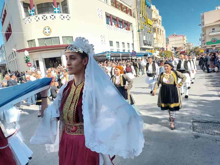 24+1 φωτογραφικά στιγμιότυπα από τον φετινό εορτασμό της επετείου της 28ης Οκτωβρίου