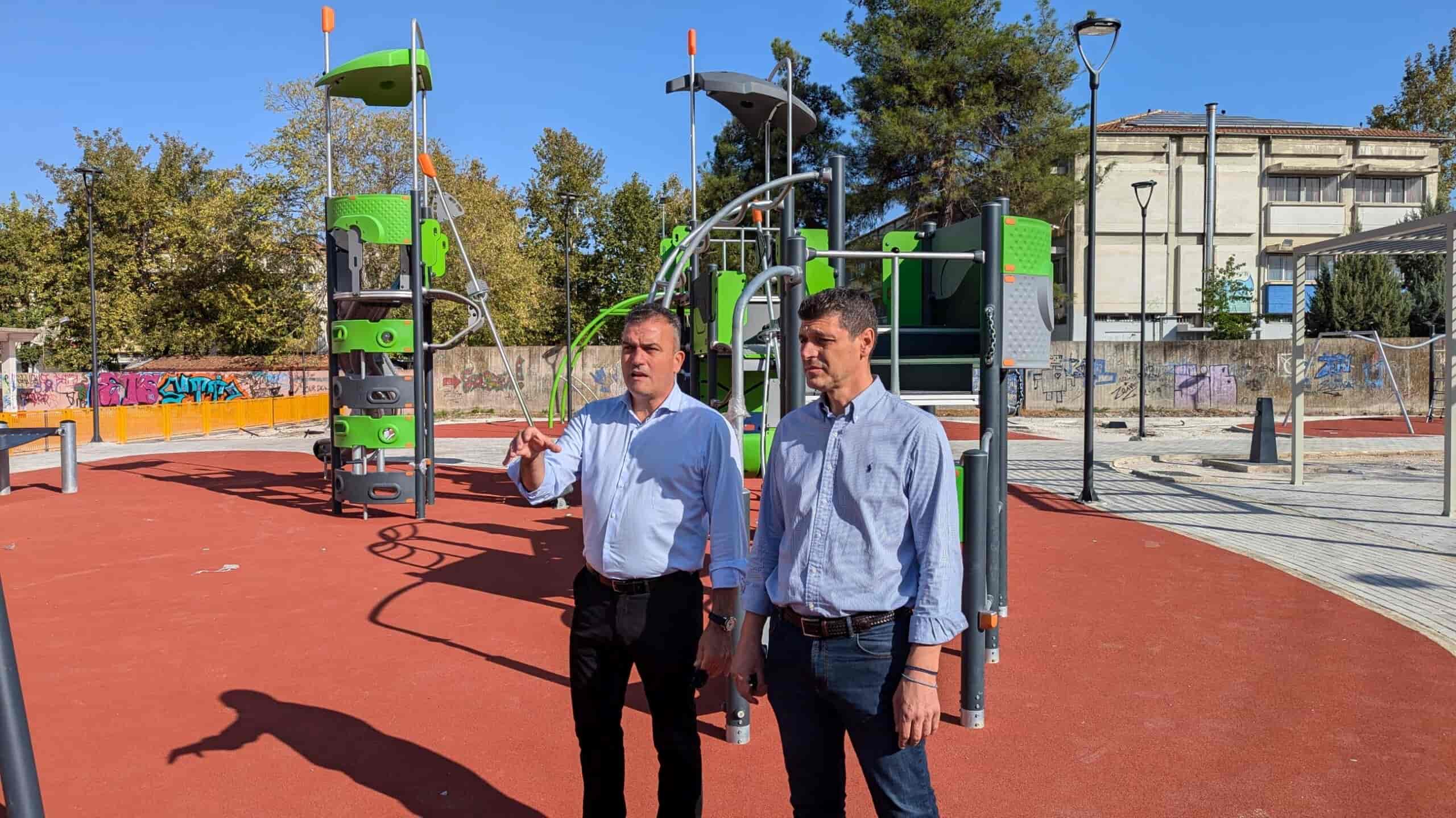 «Ανάσα» πρασίνου στη Λάρισα – 1.500 δέντρα φυτεύει ο Δήμος Λαρισαίων