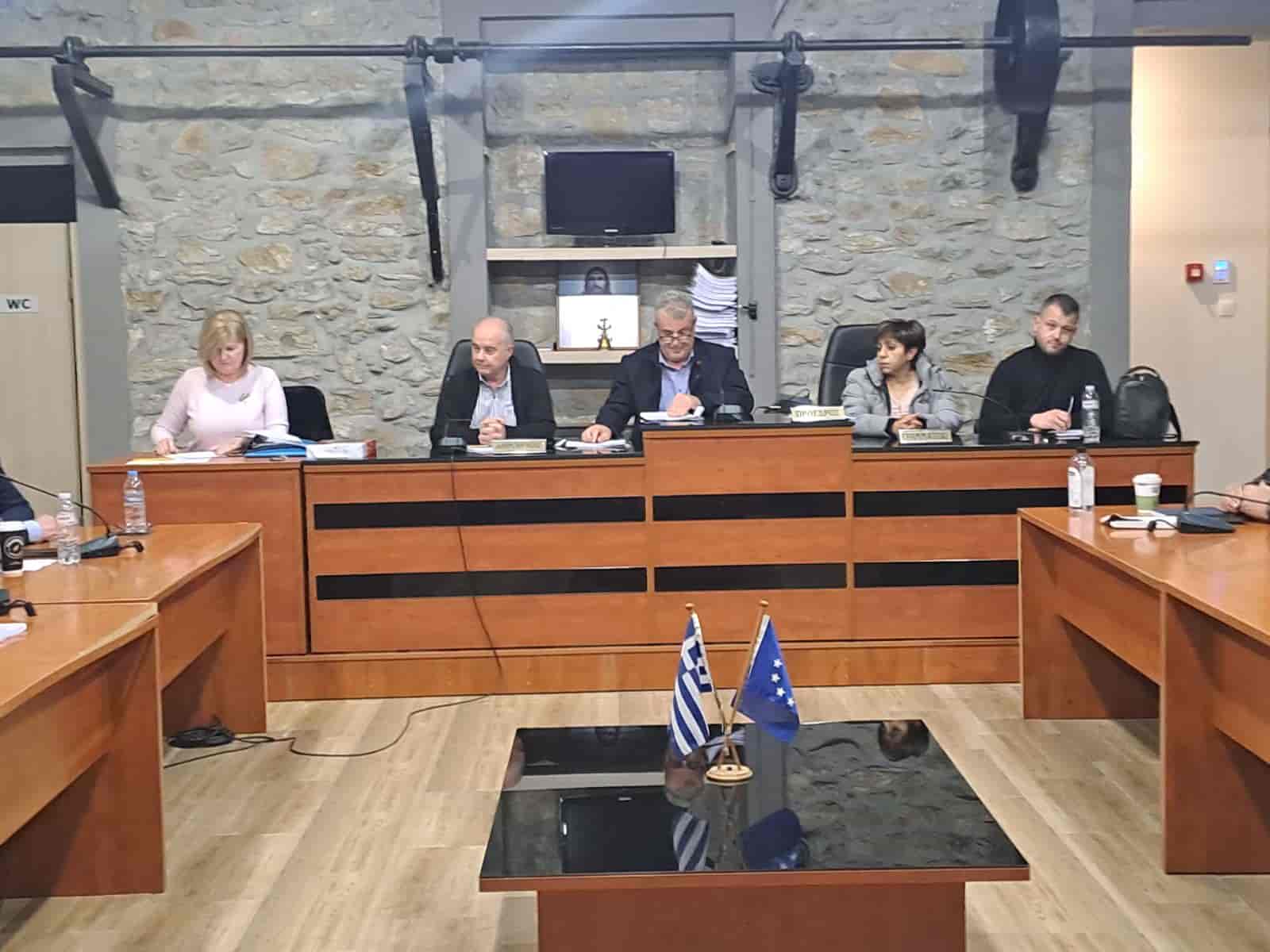 Ψήφισμα του Δημοτικού Συμβουλίου Δήμου Τεμπών: Να αποζημιωθούν οι καστανοπαραγωγοί Τεμπών και Αγιάς