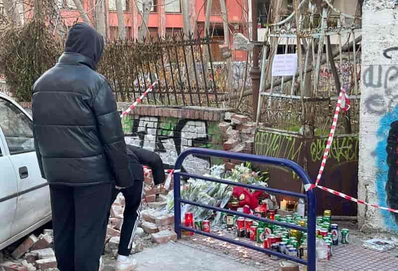 larisa-nekros-mpitsakis-4 Νεκρός ο φοιτητής Νικόλας Μπιτσάκης