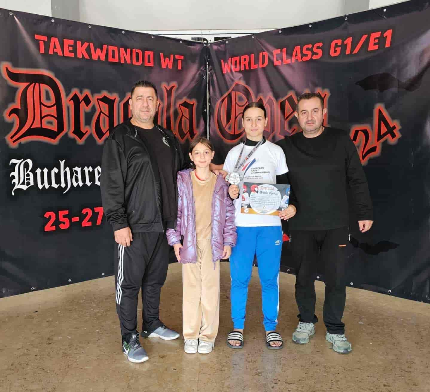 2η θέση και Ασημένιο μετάλλιο για την Γιώτα Μαστοροδήμου και τον προπονητή της Μπάμπη Ντόβα στο DRACULA OPEN Taekwondo G1/E1 στο Βουκουρέστι/Ρουμανίας. 