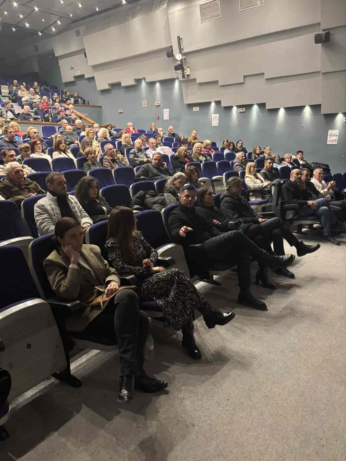 Με αφορμή την επέτειο της εξέγερσης του Πολυτεχνείου ο Δήμος Τυρνάβου διοργάνωσε εκδήλωση αφιερωμένη στη λογοκρισία και τα «απαγορευμένα» τραγούδια της περιόδου της δικτατορίας. !