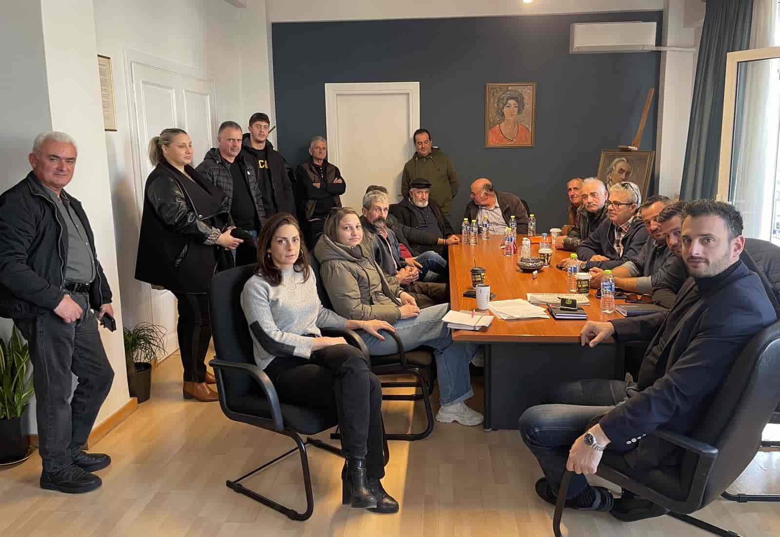 Έκτακτο δημοτικό συμβούλιο στον Τύρναβο για την ευλογιά