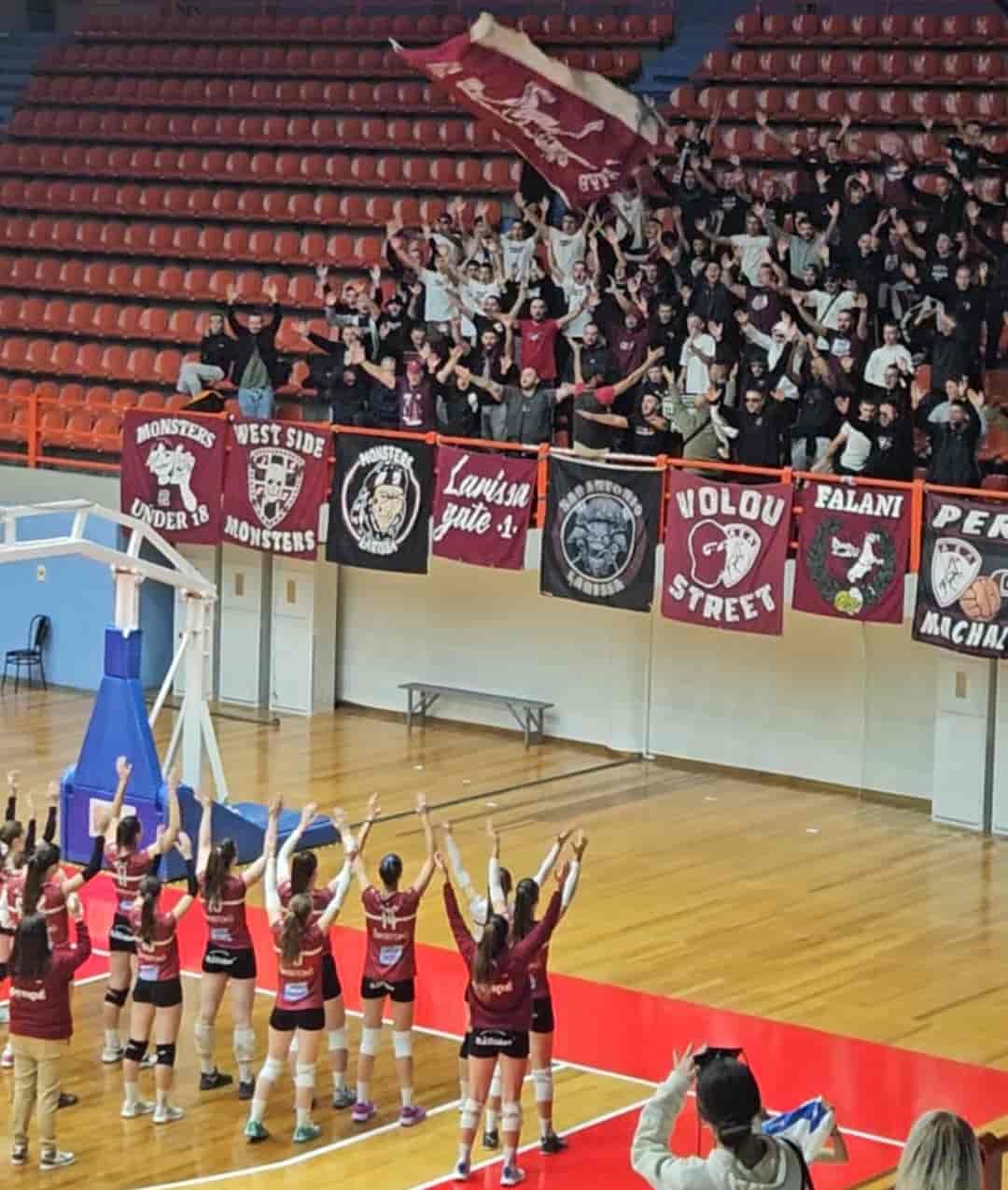 Νίκη 3-0 σετ της γυναικείας ομάδας βόλεϊ της ΑΕΛ επί της ΝΙΚΗΣ ΒΟΛΟΥ