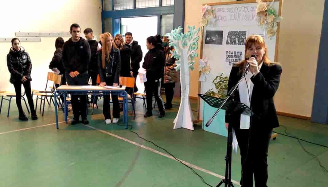 Η γιορτή για το Πολυτεχνείο στο ΕΠΑΛ Τυρνάβου