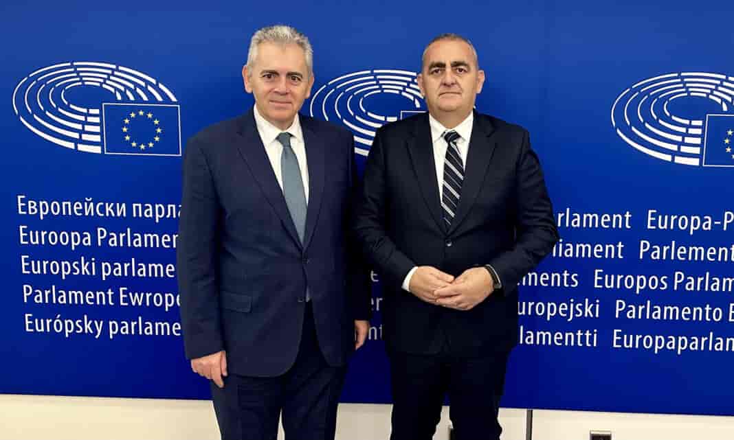 Συνάντηση Μ. Χαρακόπουλου με Φρέντη Μπελέρη στις Βρυξέλλες