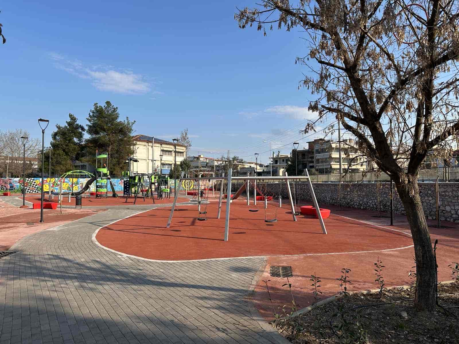 Καλογιάννης για τον παιδότοπο της οδού Αιόλου