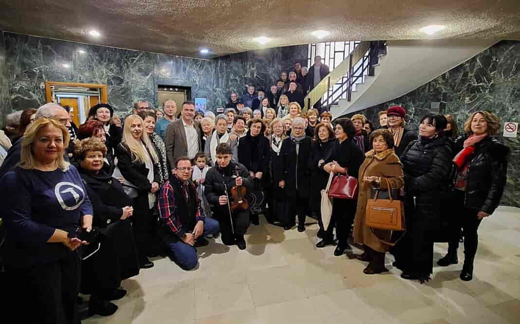 Κάλαντα από τη Χορωδία «Ευεστώ»