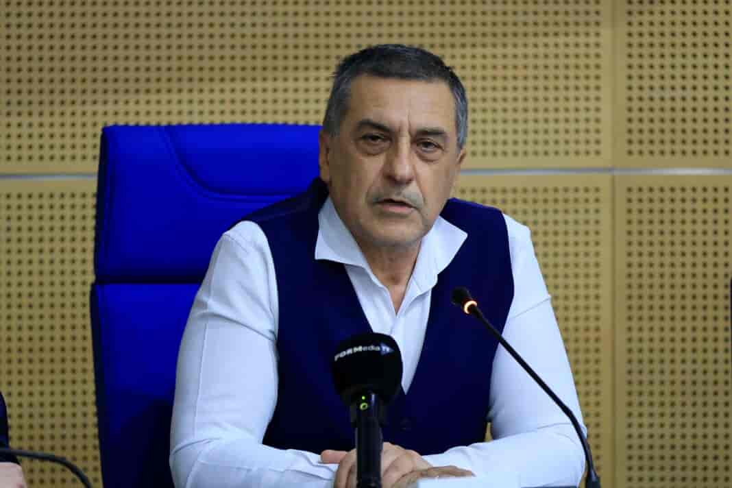 Δημήτρης Κουρέτας