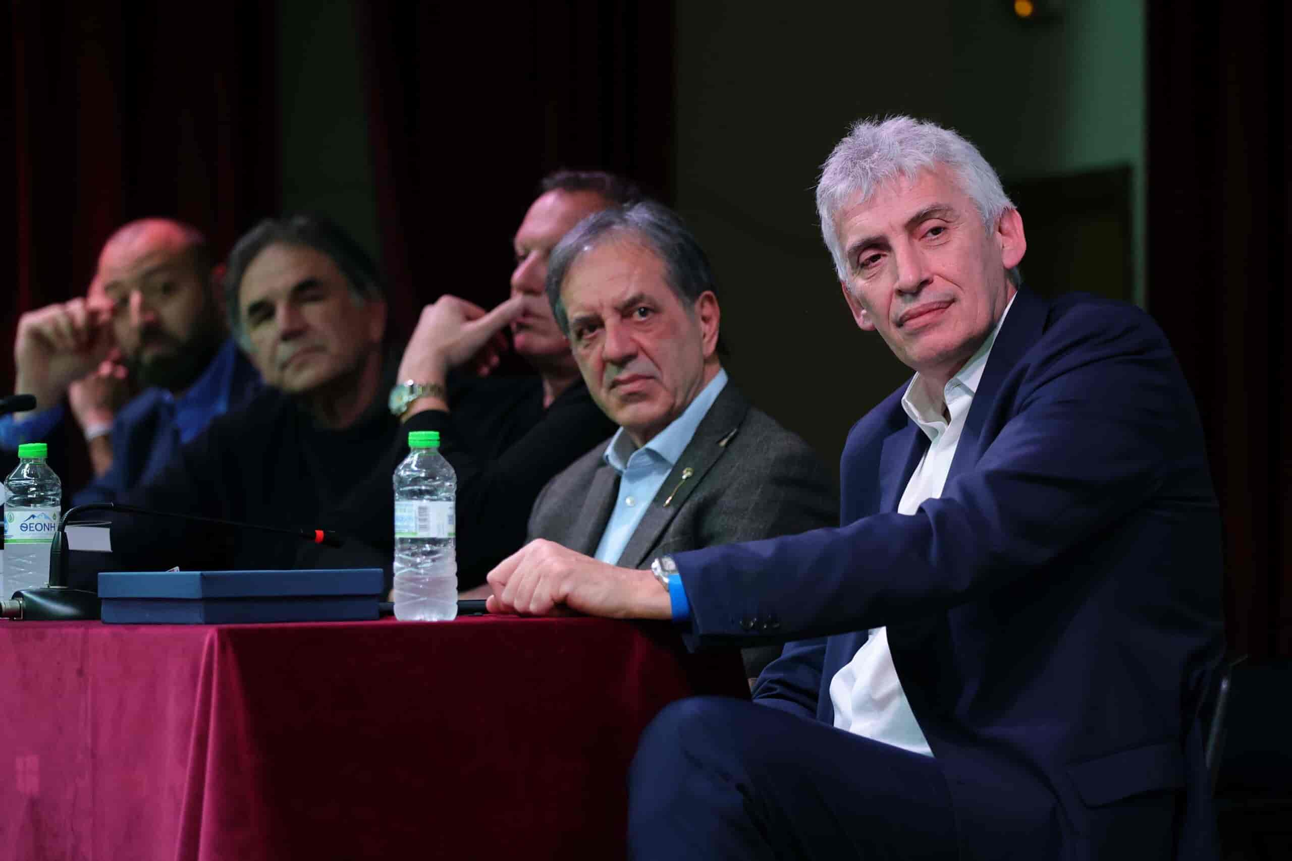 Παρουσίαση του βιβλίου και βράβευση του Παναγιώτη Γιαννάκη από τον Δημήτρη Κουρέτα