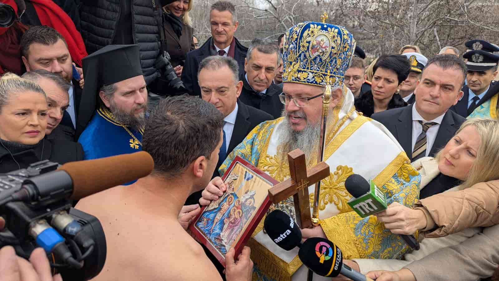 Θανάσης Μαμάκος στο μήνυμά του για τα Θεοφάνια