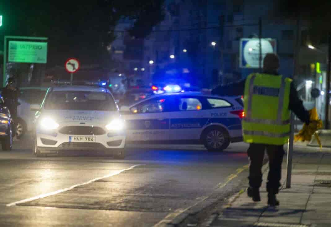 Ομόνοια: Τον σταμάτησαν για έλεγχο και βρήκαν επάνω του μαχαιρι