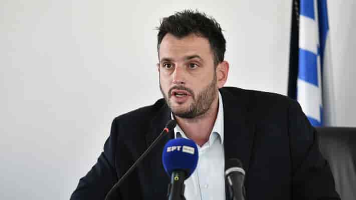 Στέλιος Τσικριτσής